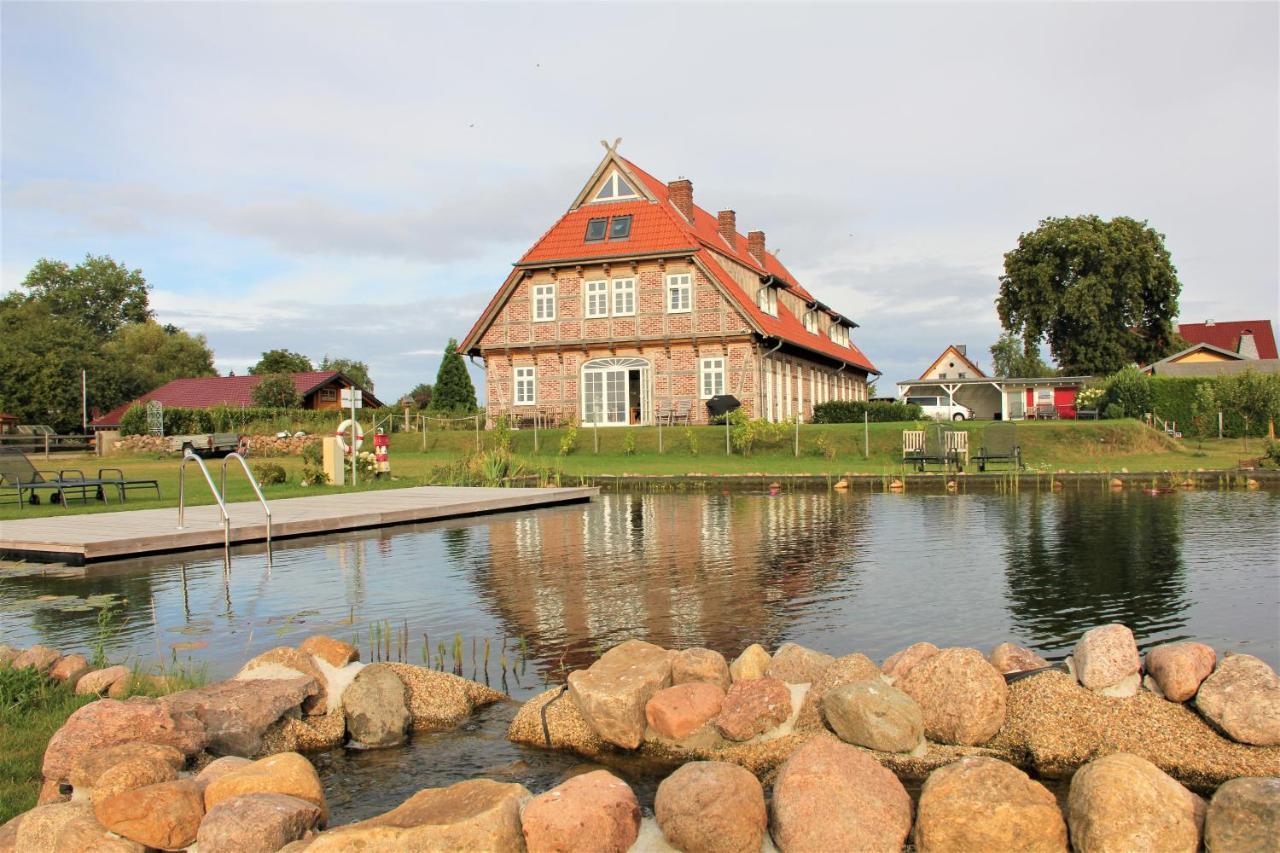 Landhaus Fuenfseen Exterior photo